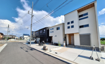アローラタウン北野田4期（大阪府堺市美原区阿弥）
